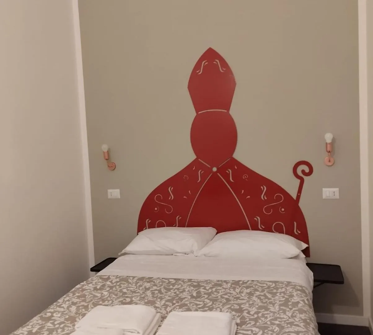 Guest house Residence E Appartamenti Cavallerizza Naples