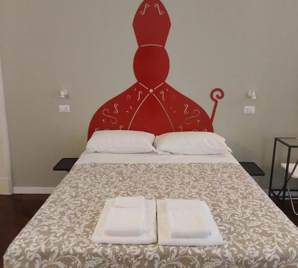 Residence E Appartamenti Cavallerizza Naples 0*,  Italy