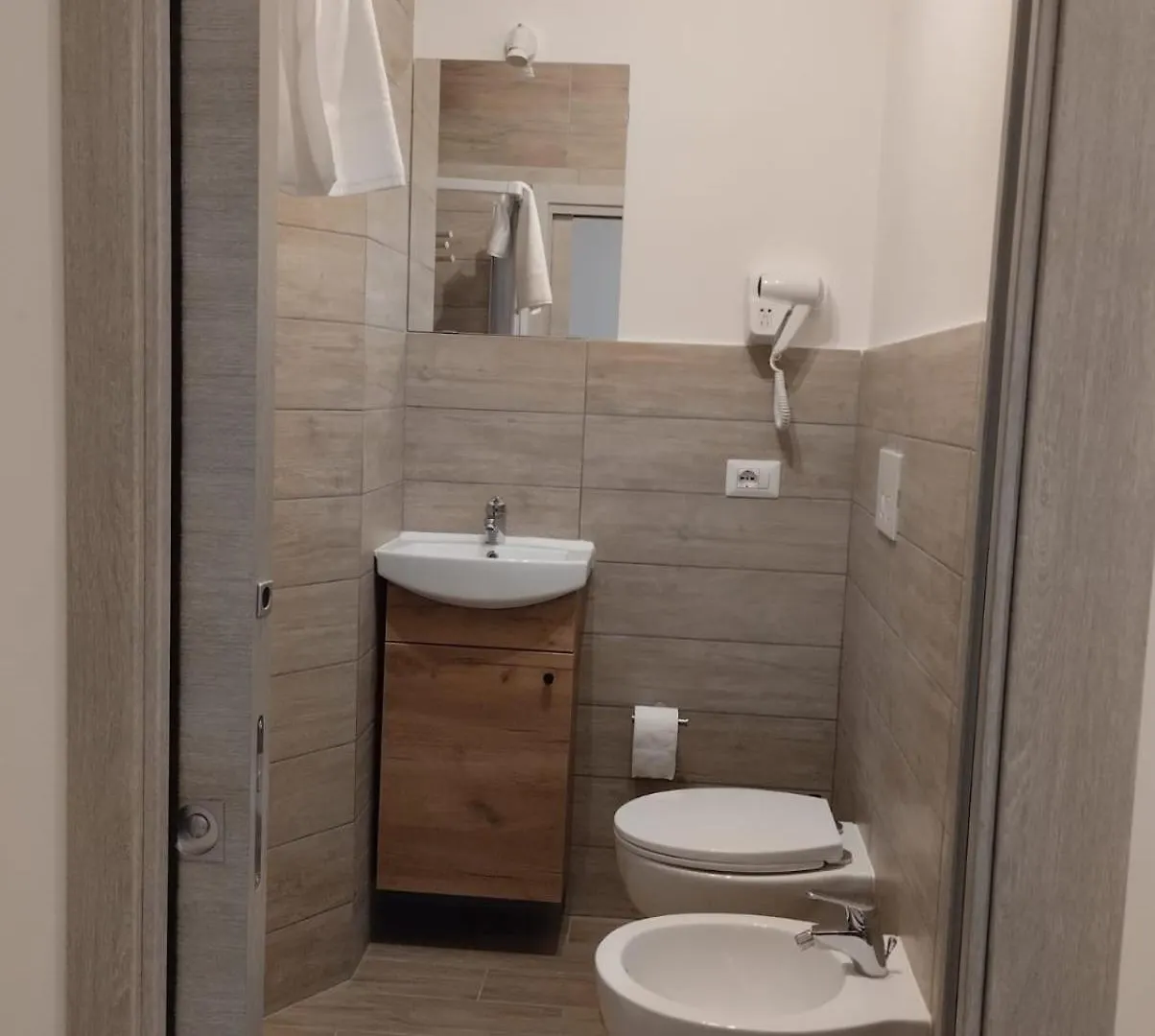 Guest house Residence E Appartamenti Cavallerizza Naples