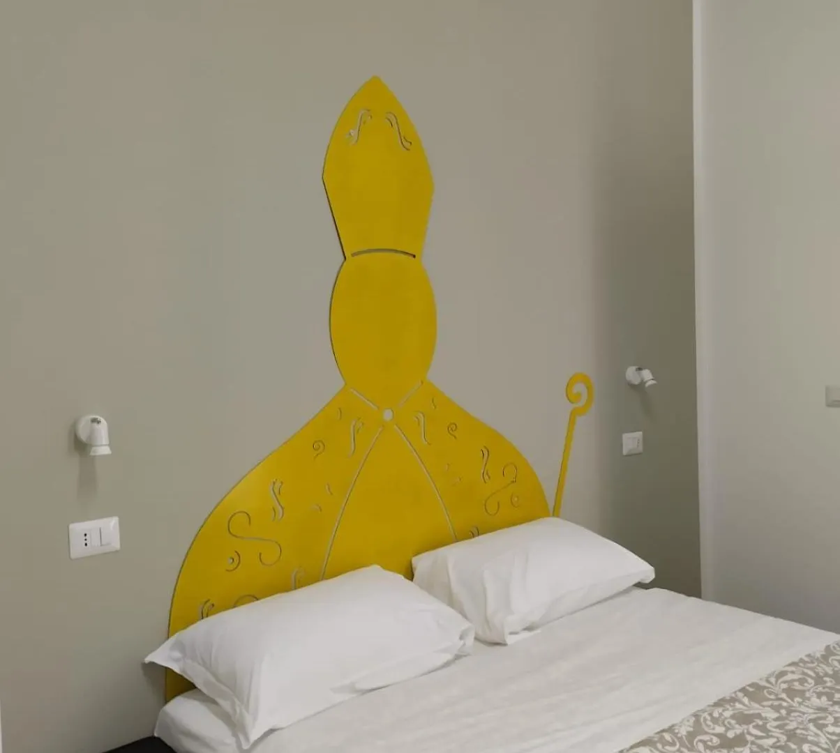 Residence E Appartamenti Cavallerizza Napoli 0*,