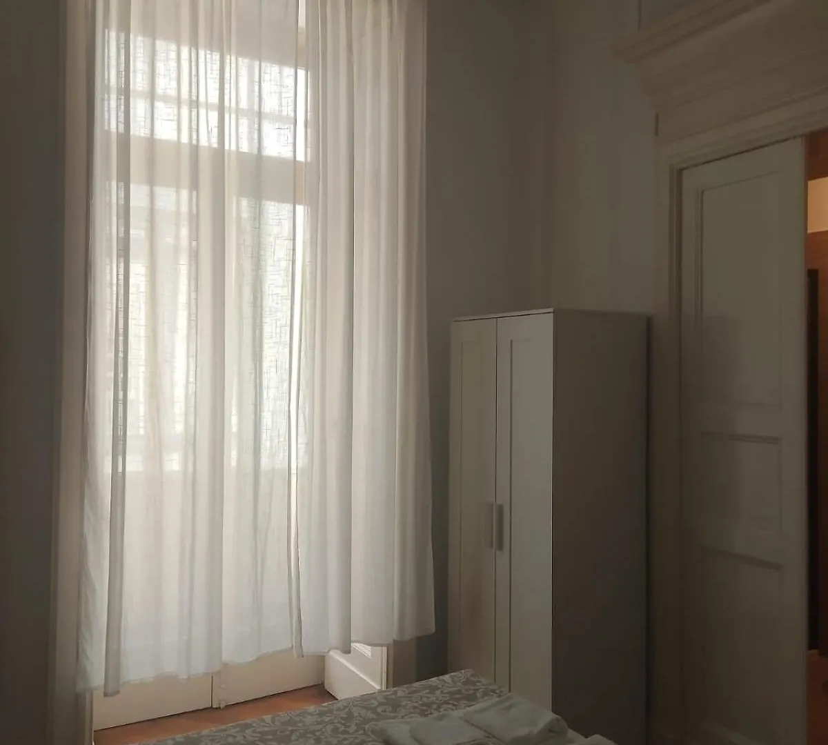 Residence E Appartamenti Cavallerizza Naples Guest house